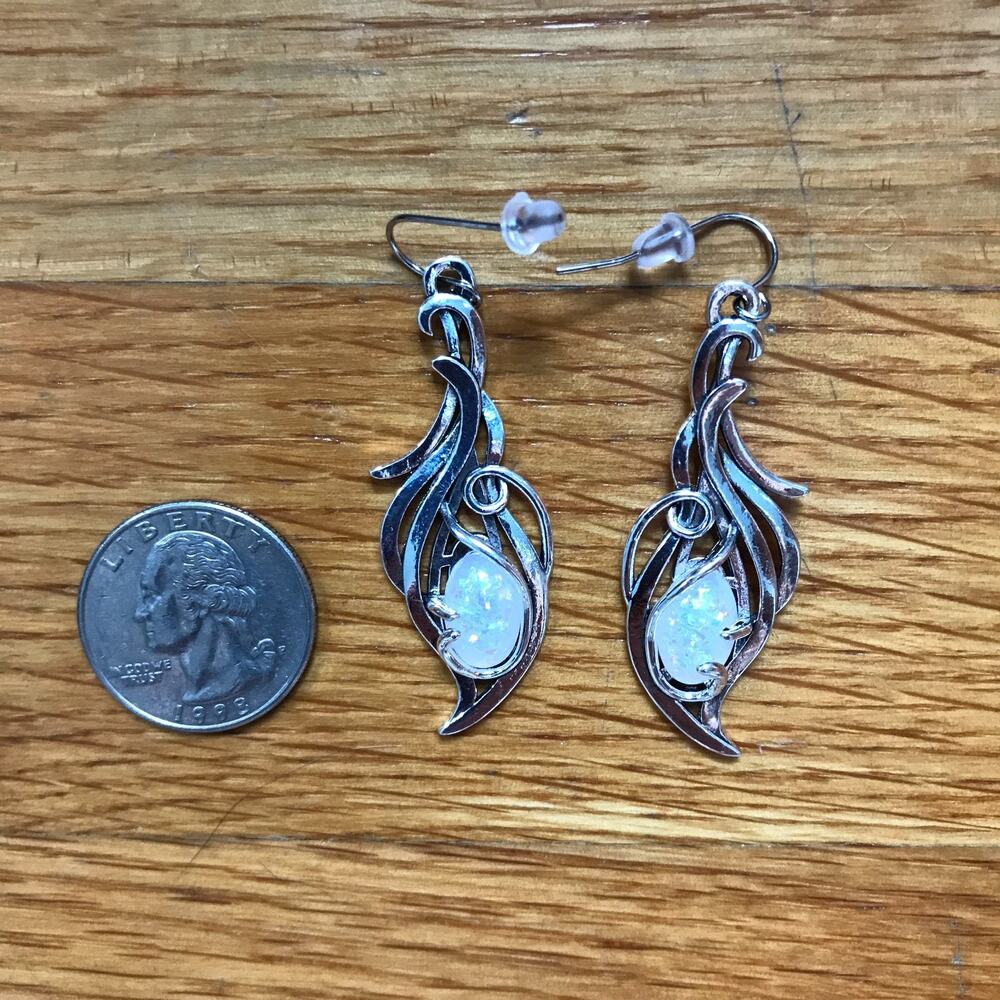 Gothic Victorian Lolita EGL Fairycore Silver & "Moonstone" Swirly Earrings - Picture 5 of 8